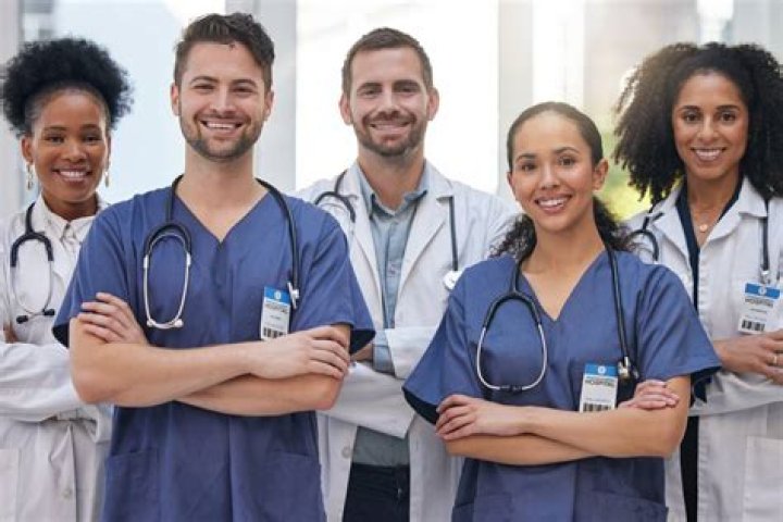 Are male nurses more likely to get hired?
