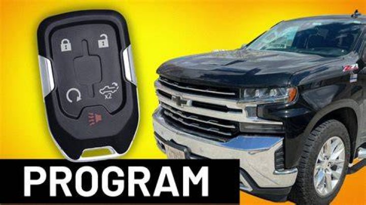 Can AAA program a key fob?