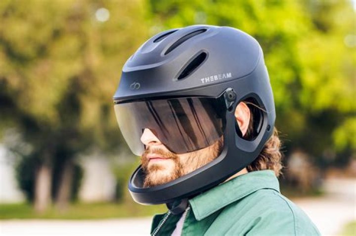 Can I wear an ECE helmet in the US?