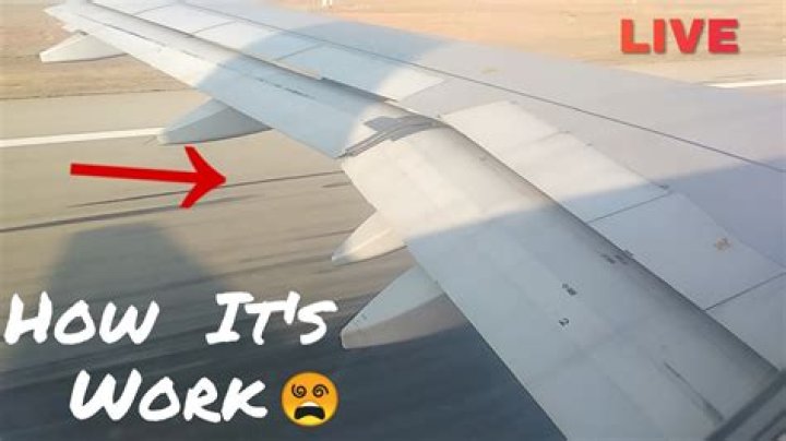 Can plane Wings snap off?