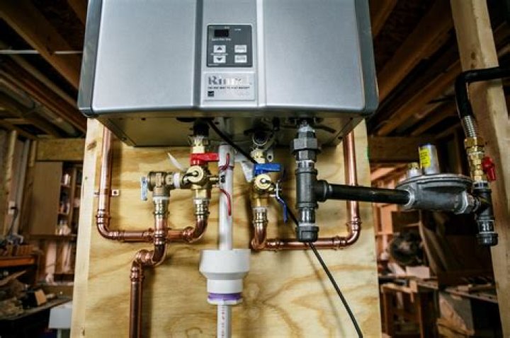 Do gas tankless water heaters work when the power is out?