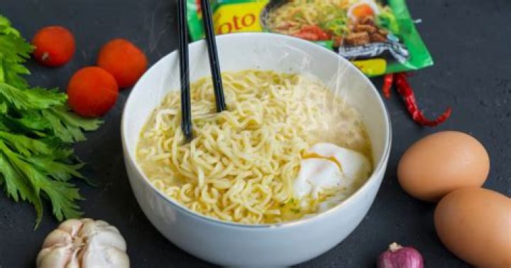 Does instant noodles cause belly fat?