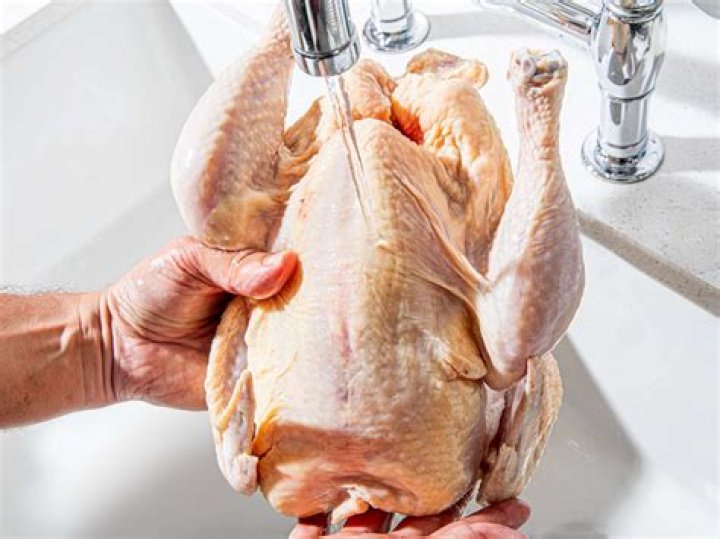 Does washing chicken affect flavor?
