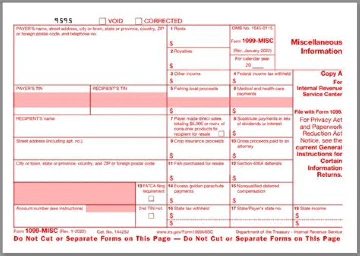 How does a 1099 contractor pay taxes?