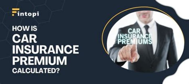 How is car insurance premium calculated?