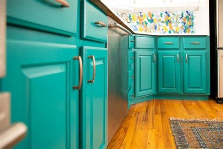 How long do professionally painted cabinets last?