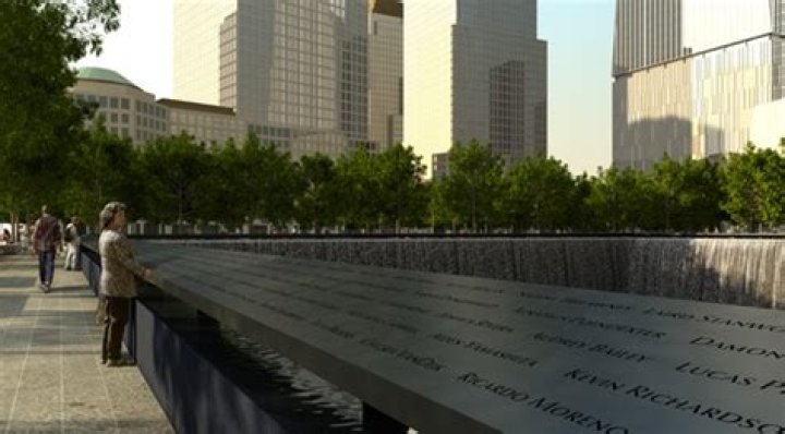 How many names are on the 911 Memorial?