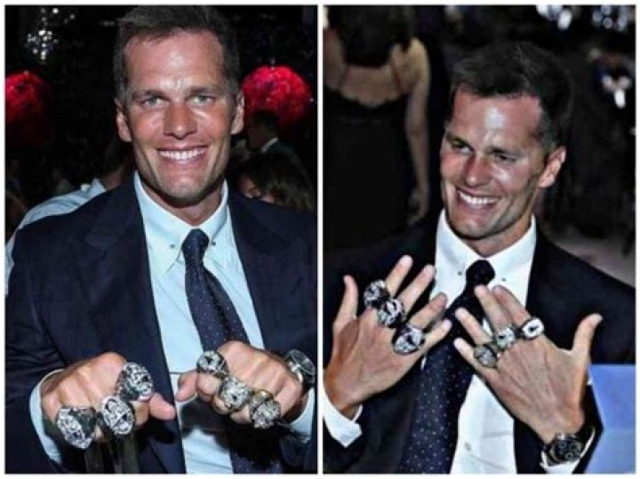 How many rings do the Manning brothers have?