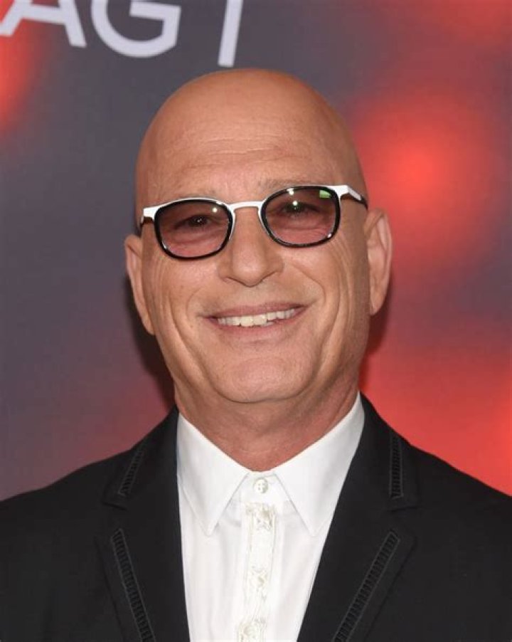 How much does Howie Mandel make?