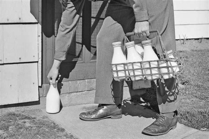 How was milk delivered 1950?