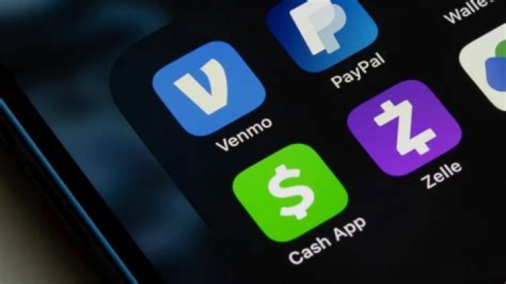 Is Cashapp better than Venmo?