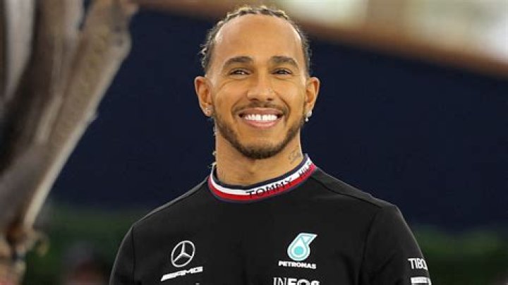 Is Lewis Hamilton changing his name?