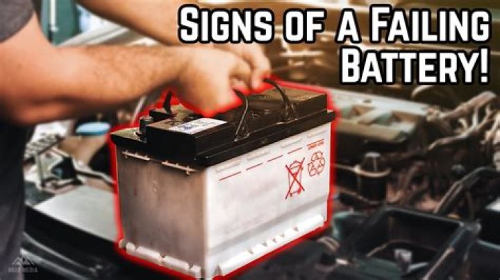 What are signs of a bad car battery?