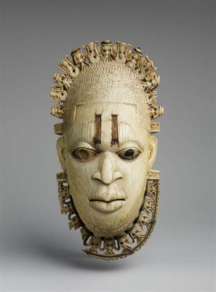 What does iye mean in Edo?