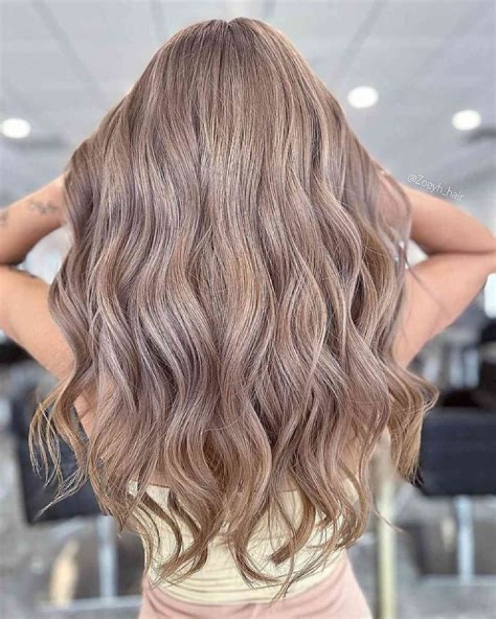 What is milk chocolate hair color?