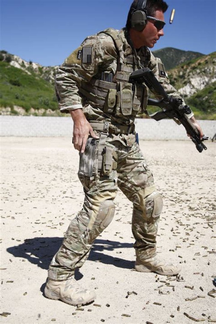 What sidearm do Special Forces carry?