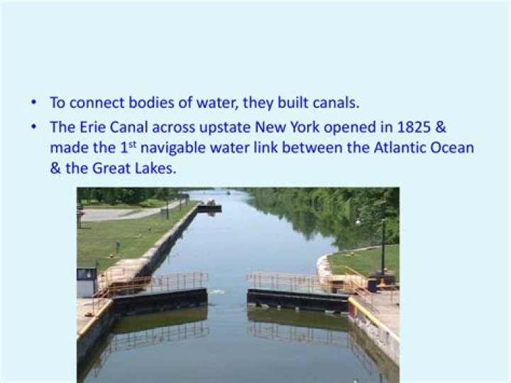 What two bodies of water did the Erie Canal connect?