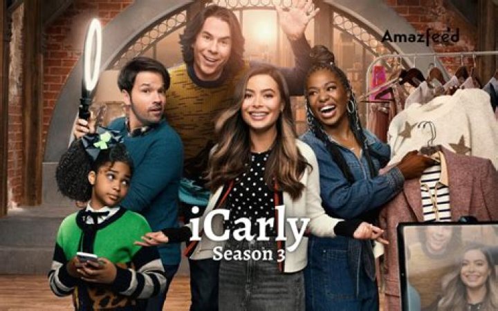 Where can you watch iCarly season 3?
