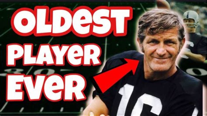 Who is the oldest NFL player in history?