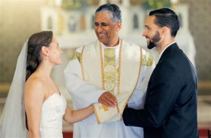 Who pays for the priest at a wedding?