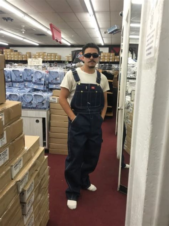 Who started wearing Dickies?